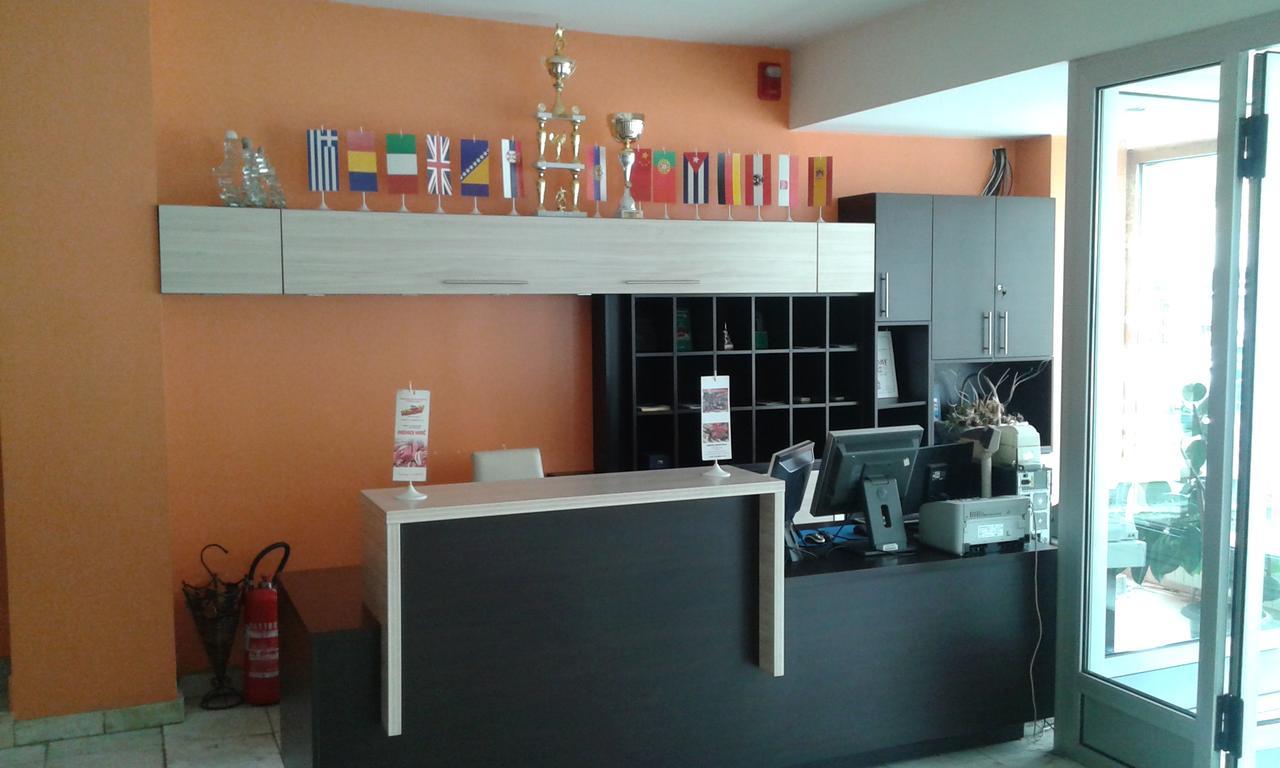 Motel Park Rogatica Ngoại thất bức ảnh