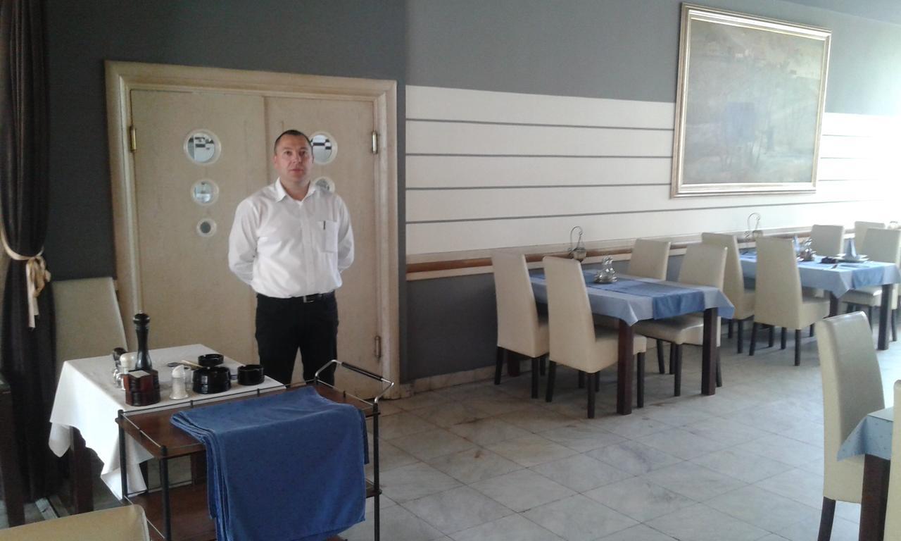 Motel Park Rogatica Ngoại thất bức ảnh